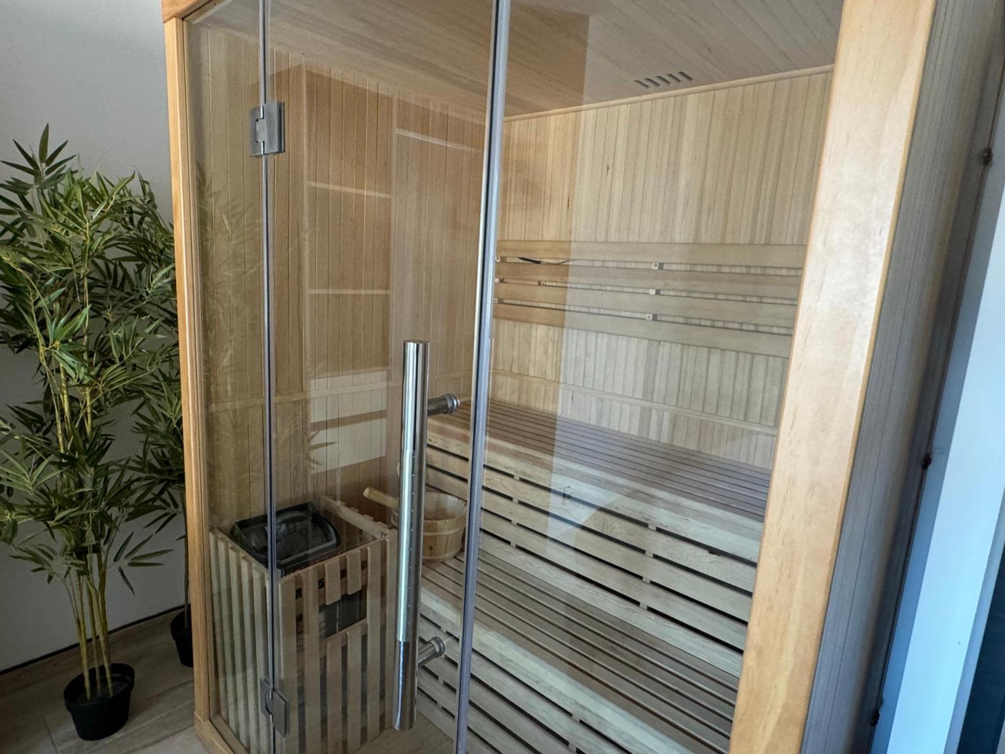 Maison Avec Jacuzzi Et Sauna Epinal Bagian luar foto